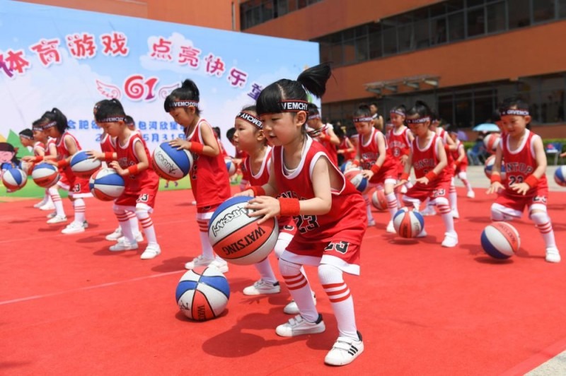 很矛盾很迂回对吧，就是这么难，所以媒体应该会这么报道概率，具体拭目以待吧，懂的都懂。